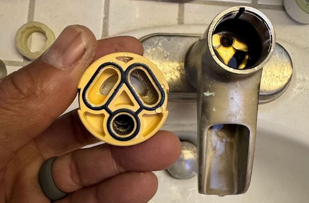 Faucet repair and replacement in Fresno, CA