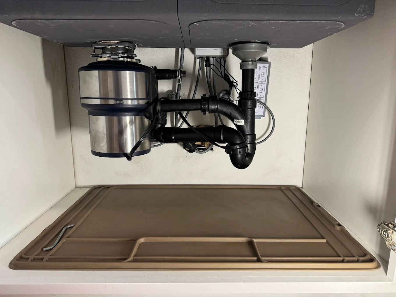 Garbage disposal installation in Fresno, CA