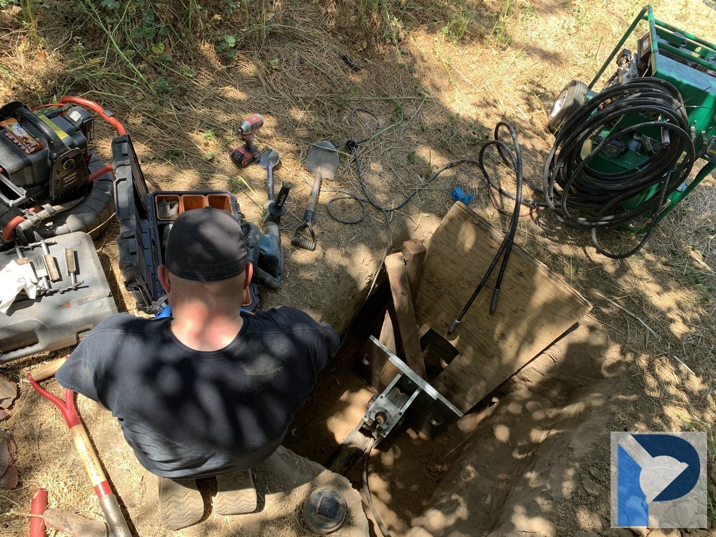 Trenchless sewer dig