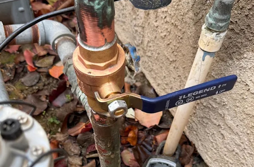 Water line installation and repair in Fresno